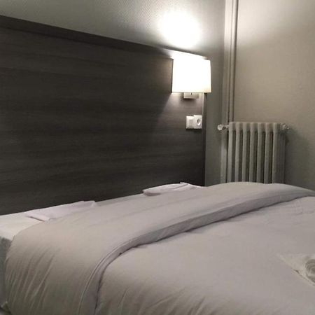 Pax Hotel Paris Bagian luar foto