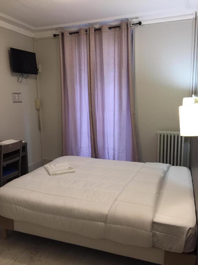 Pax Hotel Paris Bagian luar foto