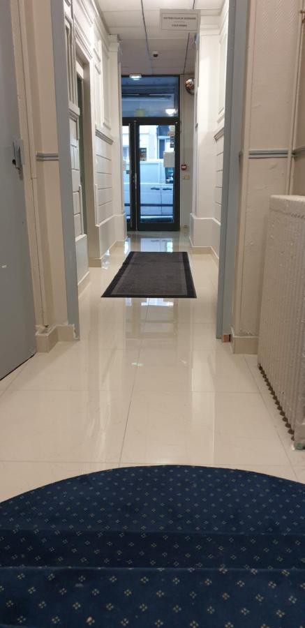 Pax Hotel Paris Bagian luar foto