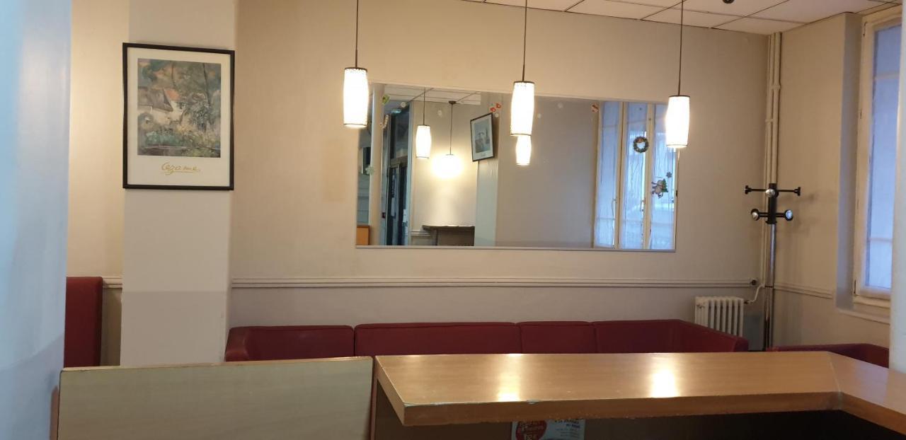 Pax Hotel Paris Bagian luar foto
