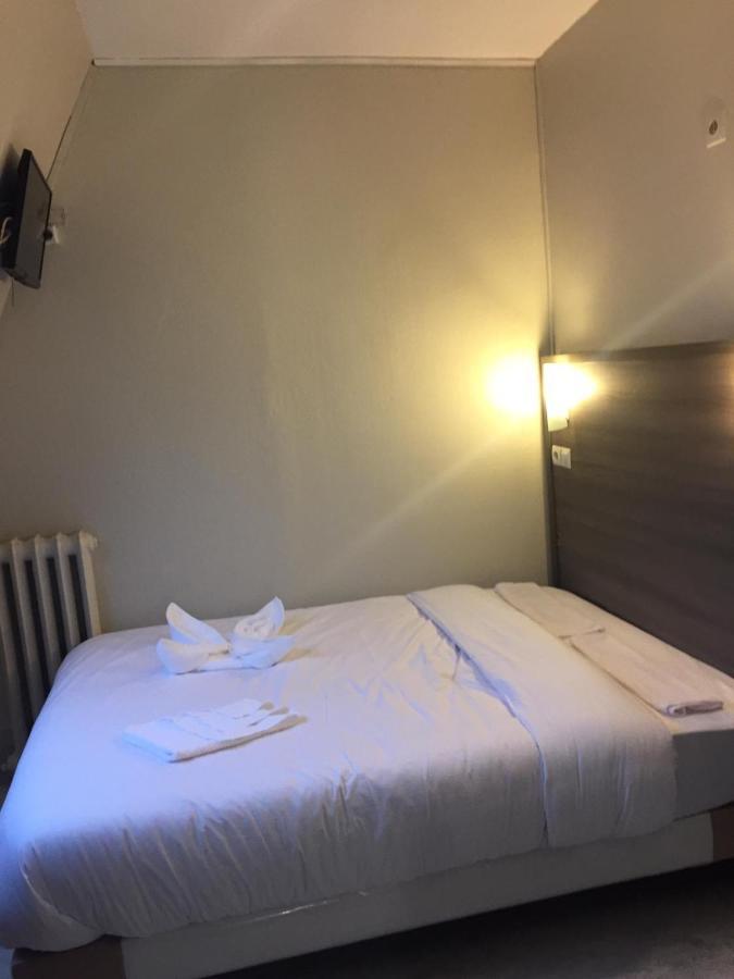Pax Hotel Paris Bagian luar foto