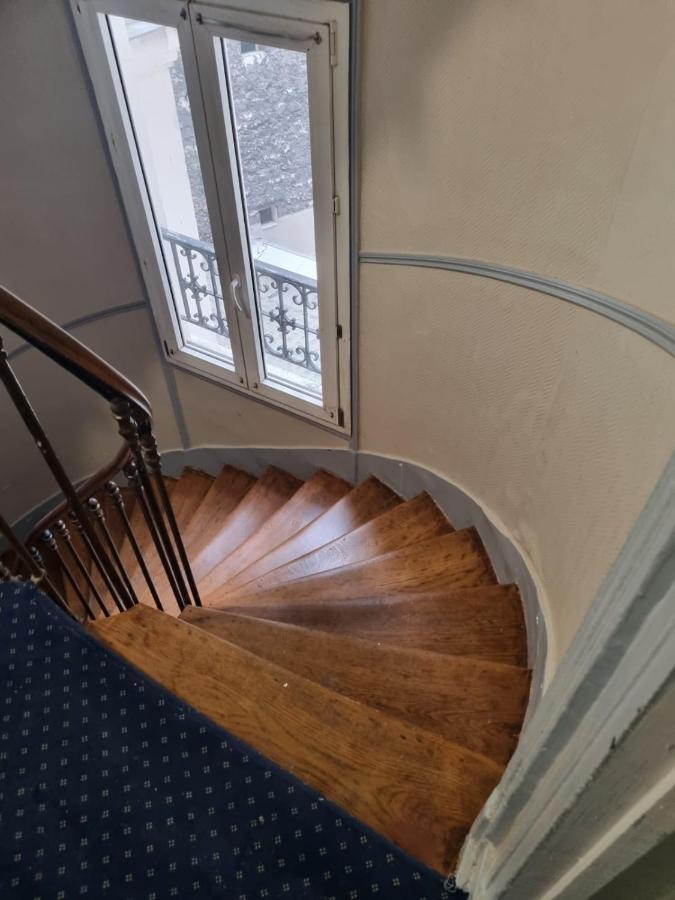 Pax Hotel Paris Bagian luar foto