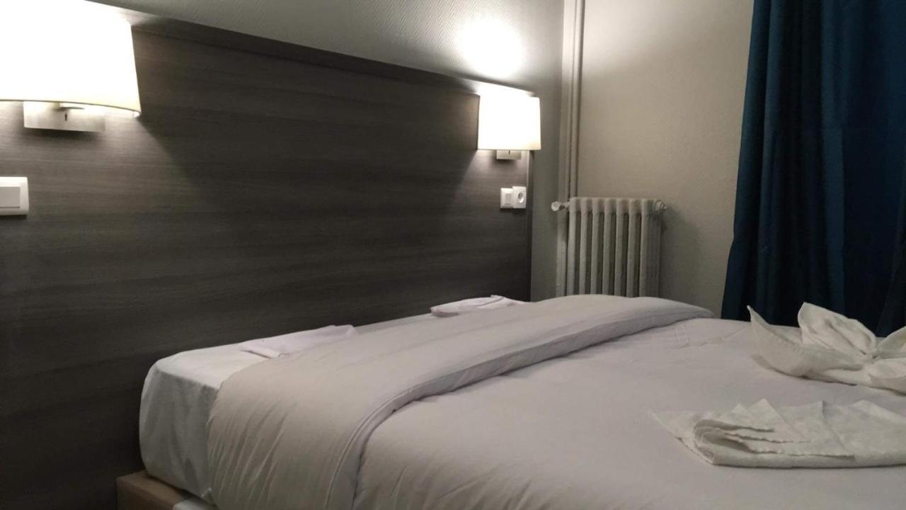 Pax Hotel Paris Bagian luar foto